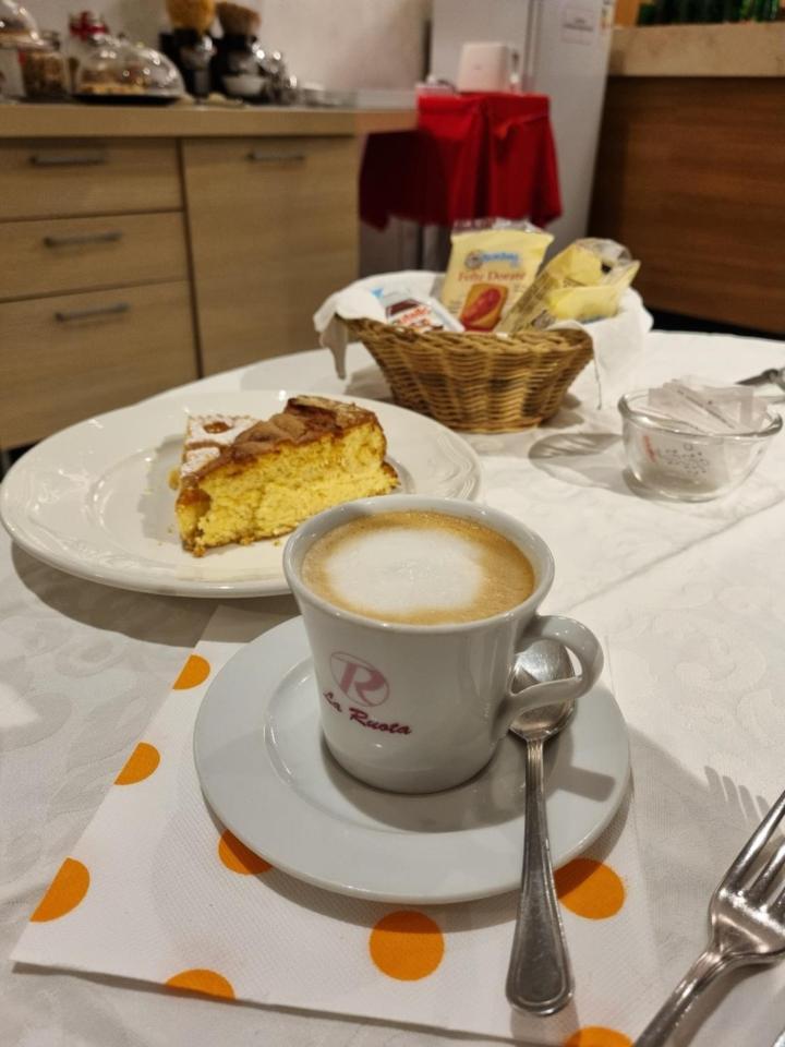 La Ruota Ξενοδοχείο Morbegno Εξωτερικό φωτογραφία